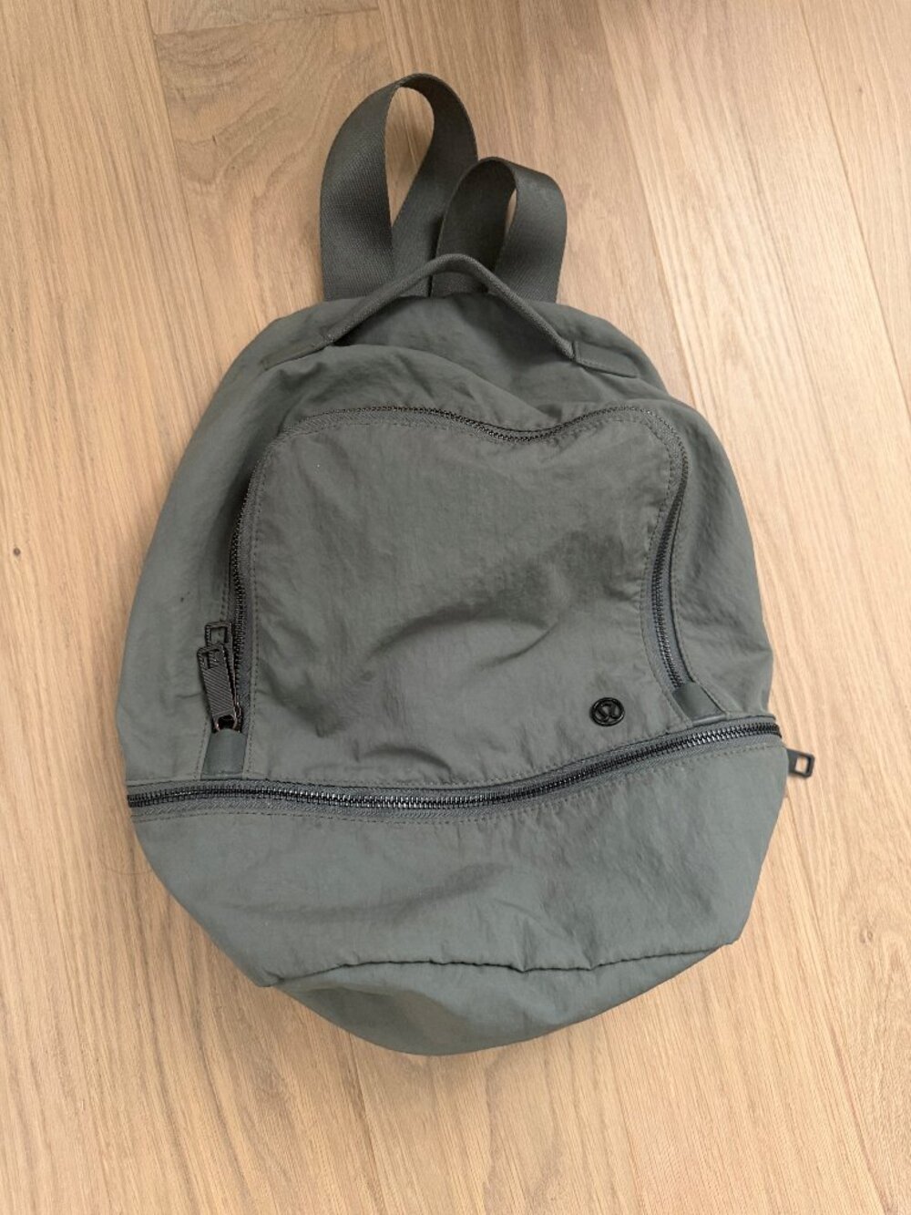 lululemon athletica city adventurer micro  Zip backpack